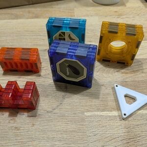Magnetic Building Blocks Set